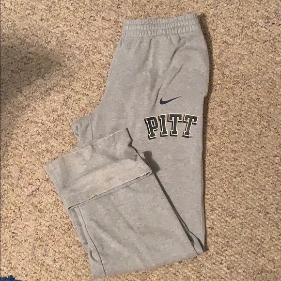 Nike Pants - Nike Pitt sweatpants